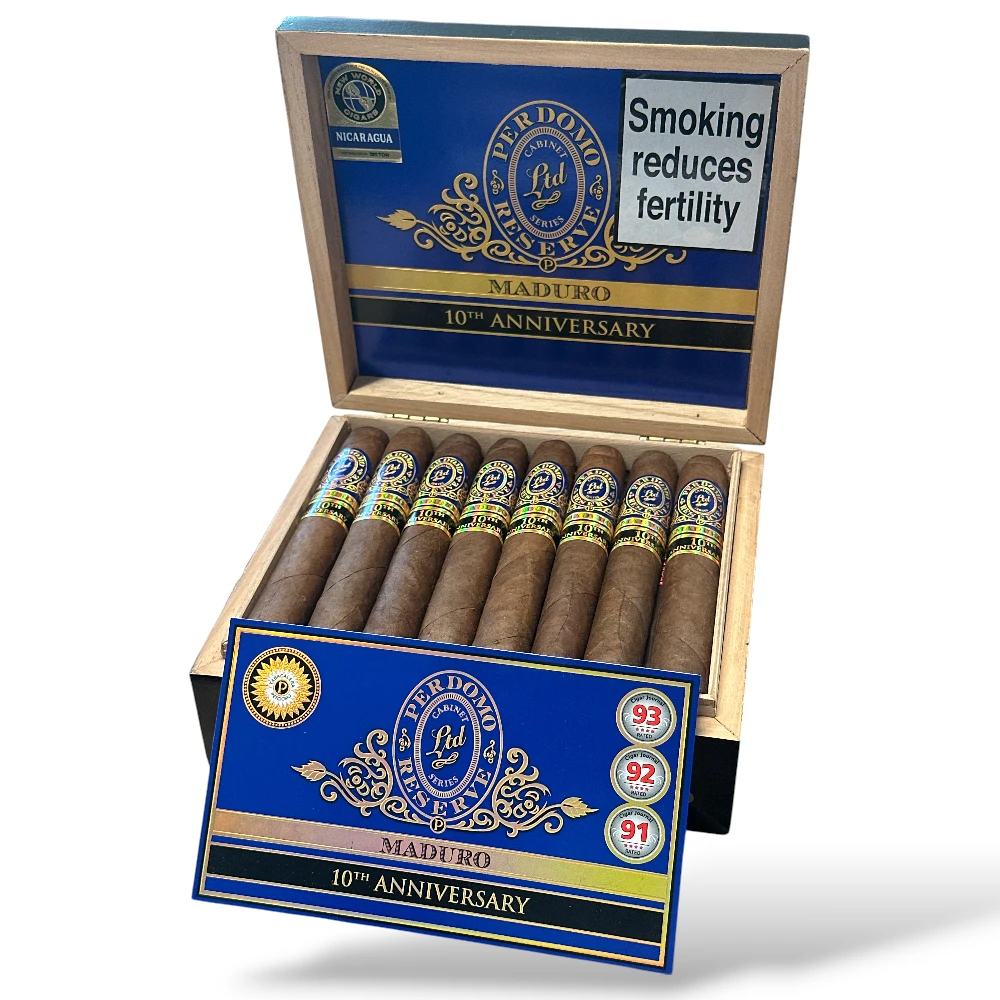 Perdomo Reserve 10th Anniversary Maduro Epicure Cigar Box Open