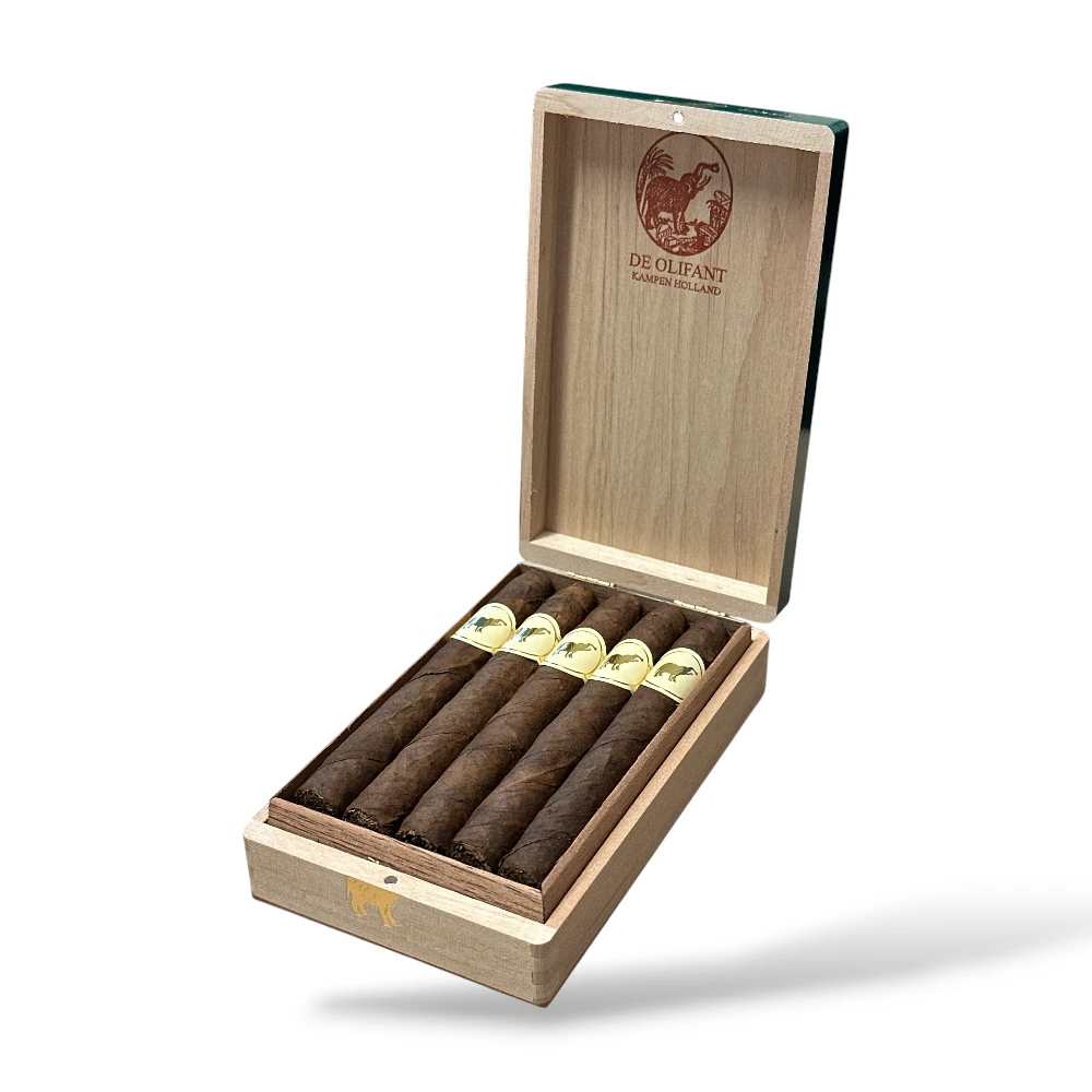 De Olifant Limited Edition Corona Brazil Cigar Box Open