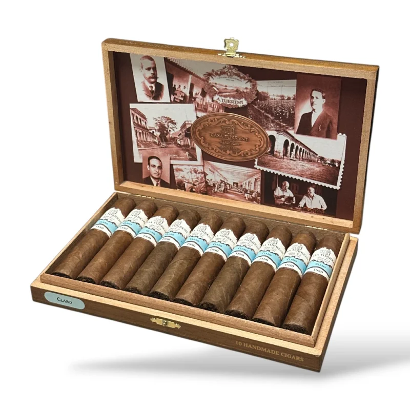 Casa Turrent 1880 Claro Short Robusto Cigar Box Open