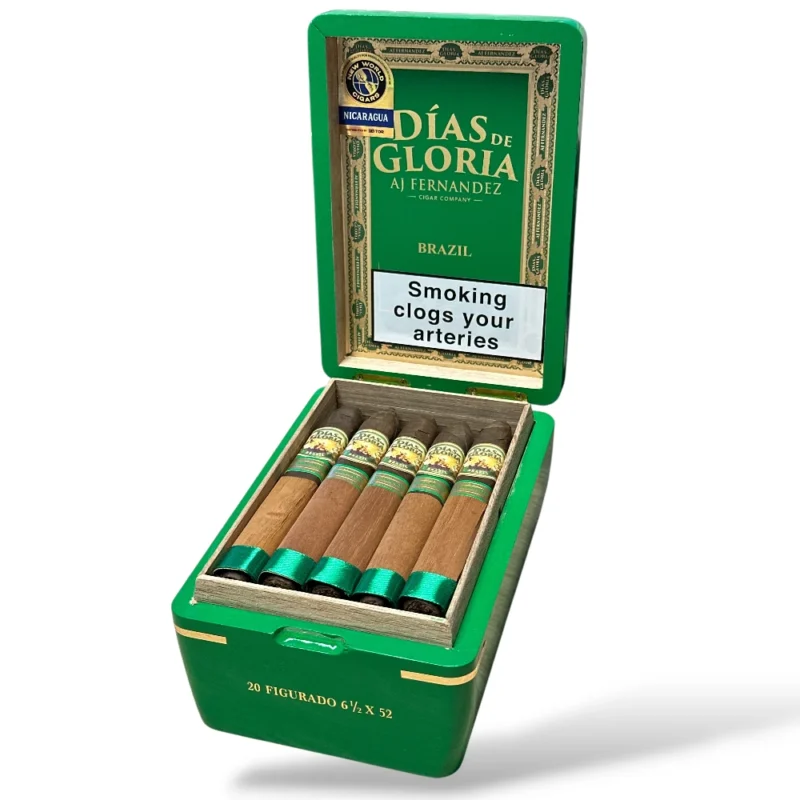 AJ Fernandez Dias de Gloria Brazil Figurado Cigar Box Open