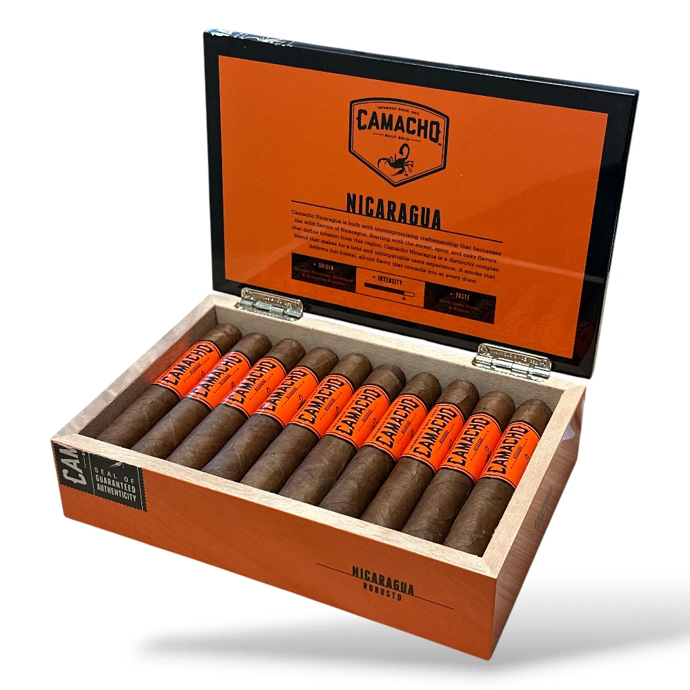 Camacho Nicaragua Robusto Cigar Box Open