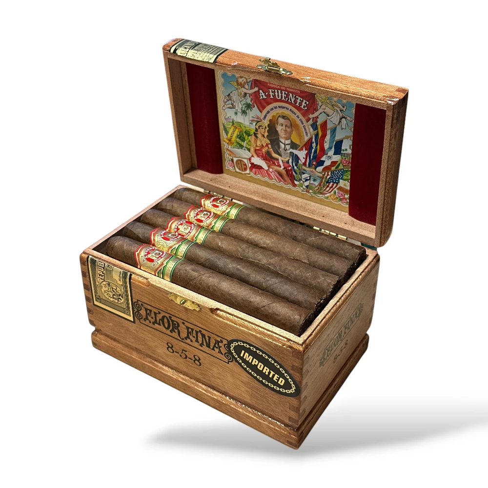 Arturo Fuente Gran Reserva Flor Fina 8-5-8 Cigar Box Open
