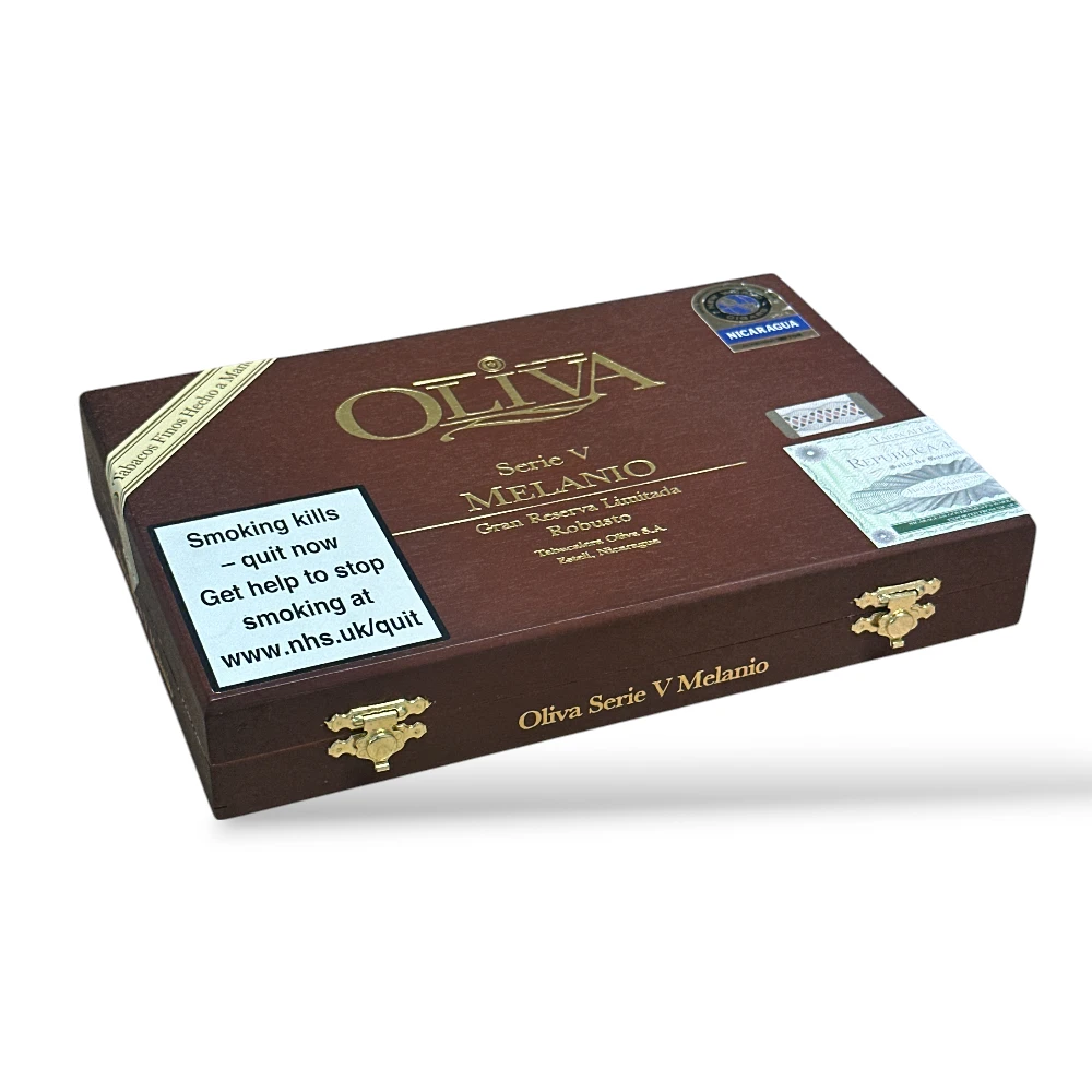 Oliva Serie V Melanio Gran Reserva Robusto Cigar Box Closed