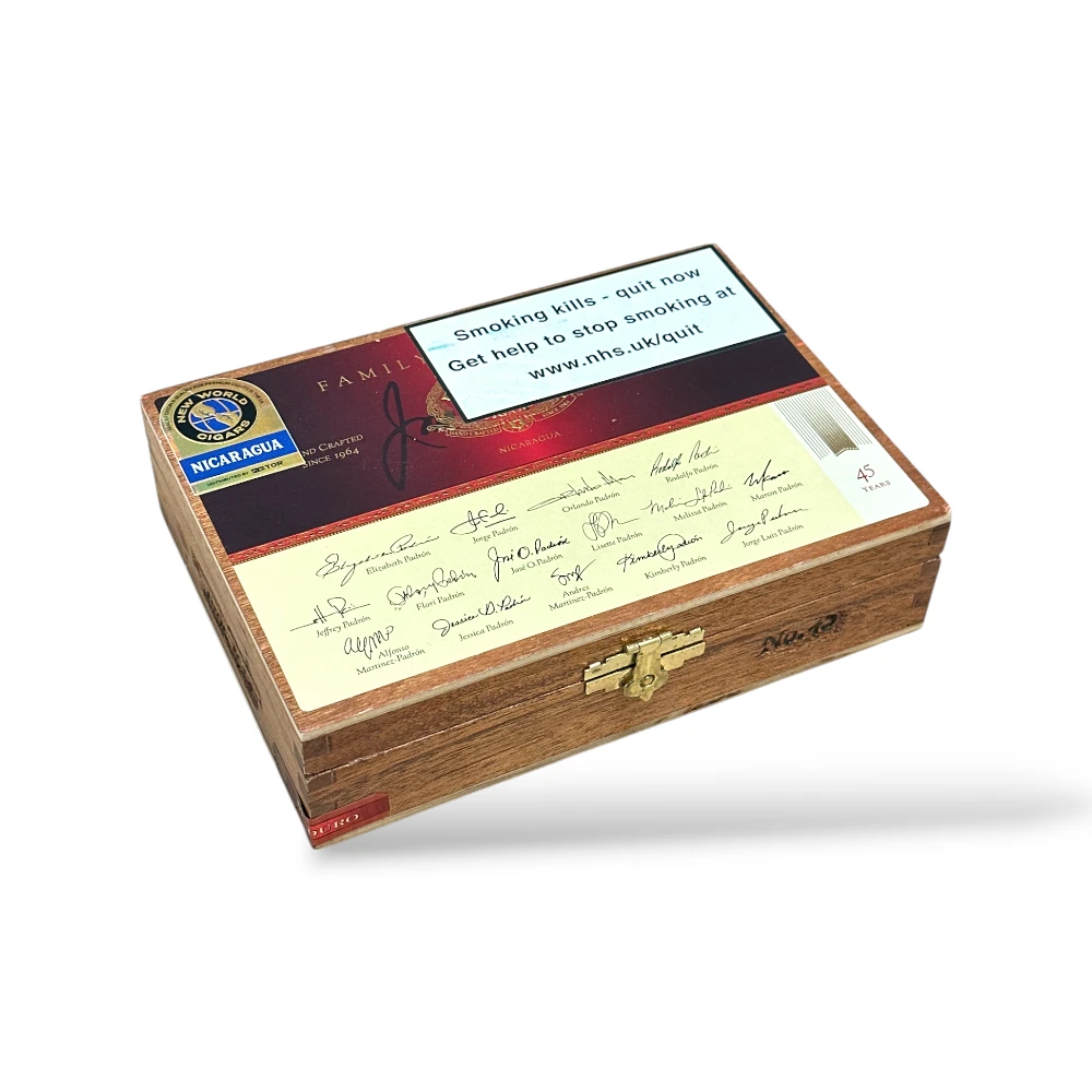 Padron Family Reserve No. 45 Maduro Cigar Box Closed