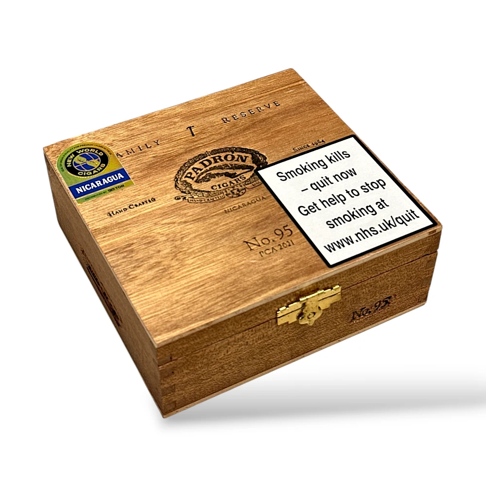 Padron Family Reserve No. 95 Cigar Box Closed