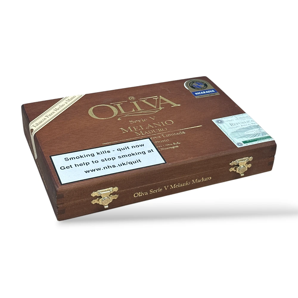 Oliva Serie V Melanio Gran Reserva Maduro Robusto Cigar Box Closed