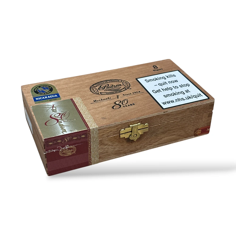 Padron 1926 Series 80 Years Maduro Cigar Box Closed